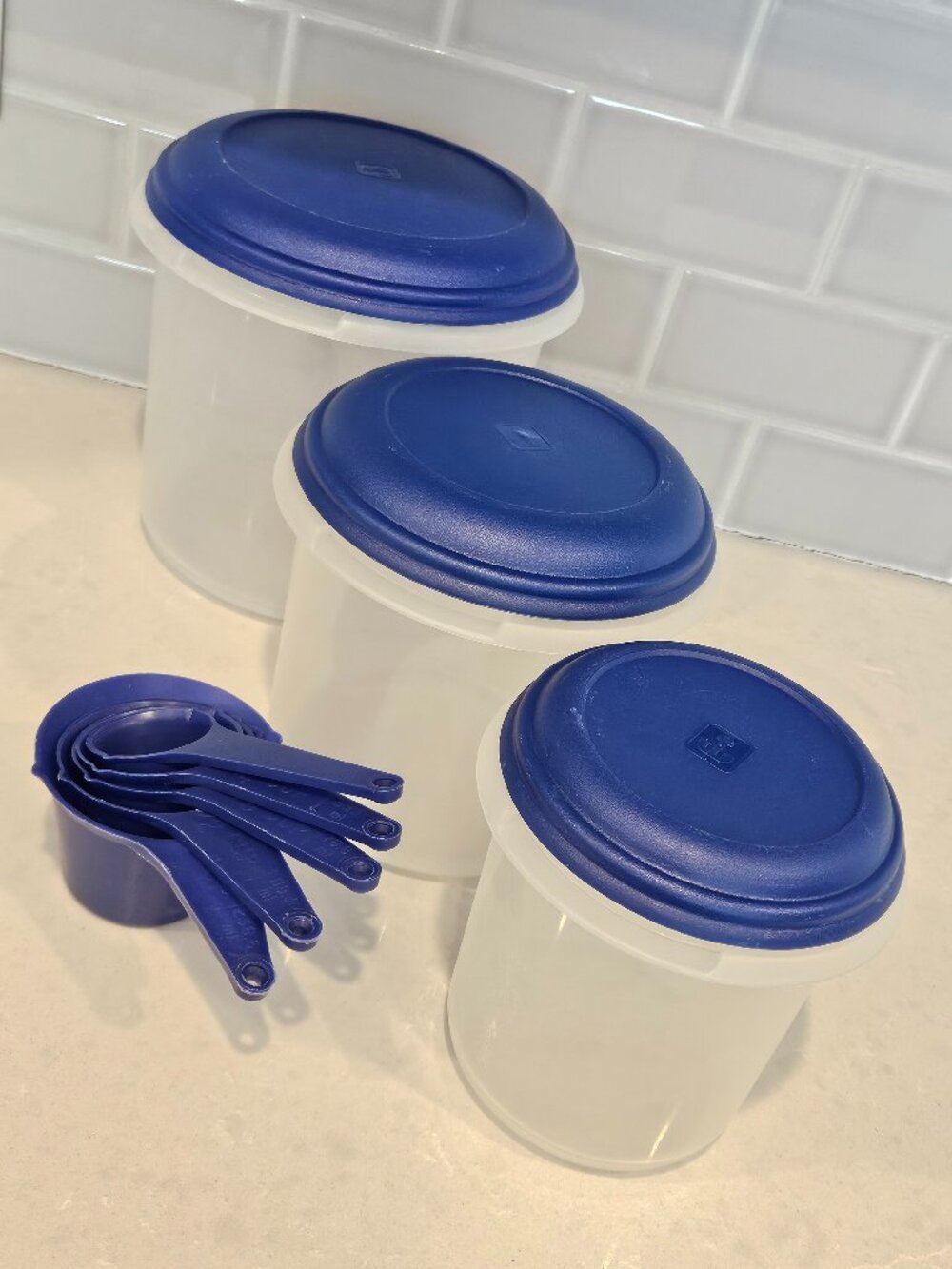 Anchor Hocking Storage Containers Set of 3 & Measuring Cups - Clear w/ Blue Lids